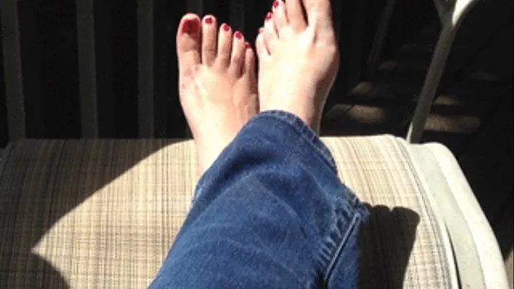 Brie's Naked Toes1