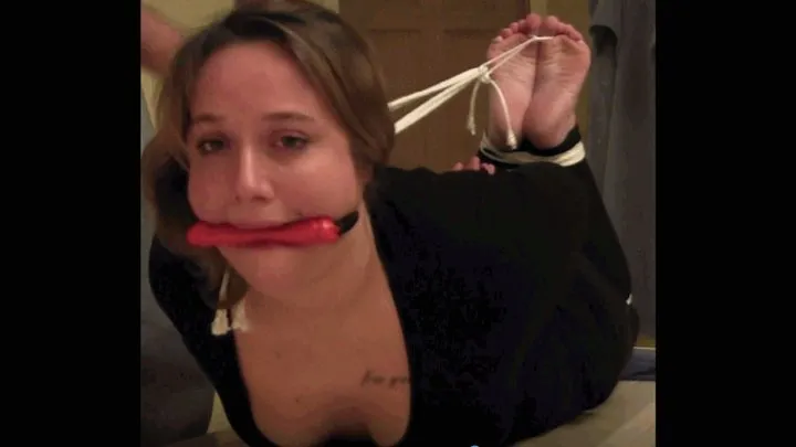 030 She gets the toe tied orgasm