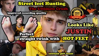 Street feet hunting special : The cutest twink we ever knew David, he melt my brain and wallet with his beautiful eyes, smile and feet