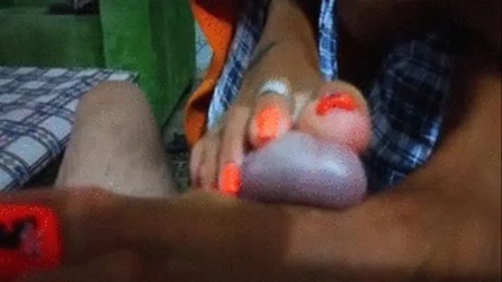 mi footjob 81