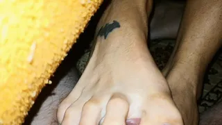 mi footjob 184