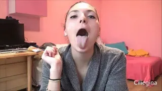 Big tongue [LILY]