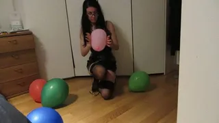 Balloons crush and play!