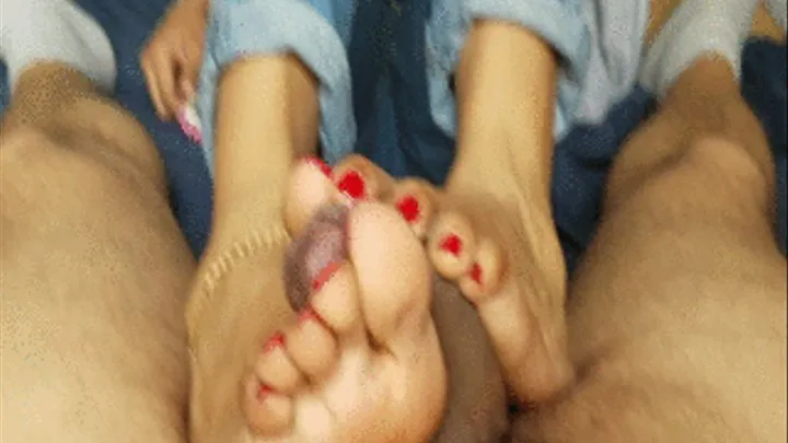 Red Delicious CFNM Footjob