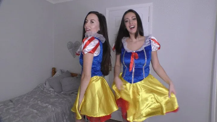 Sexy Snow White's Lauren and Sophia Smith