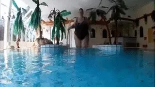 my giant boobs in a public pool