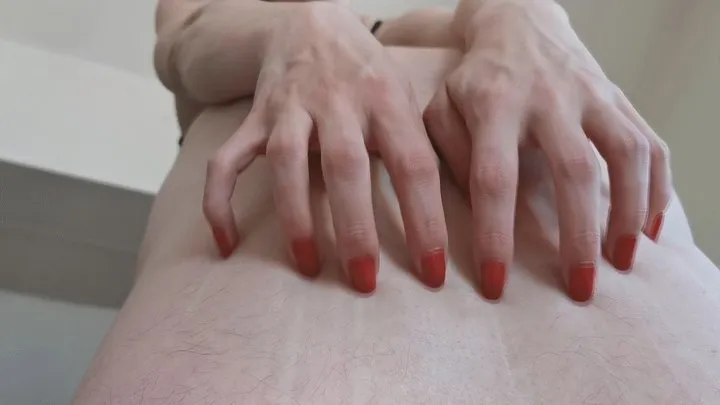 red nails make a red back