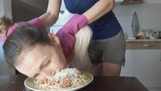 brutal spaghetti feeding