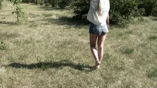 Olga in shorts in the hot park (Part 1)