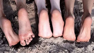 Catherine, Nina, and Valentina sunbathe on a public beach and show their flexible, delicate soles to others (Part 5 of 6) #20220528