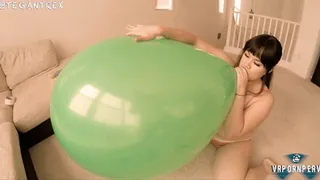 B2P - Tegan Trex's First Blow to Pop 36" Green Balloon - - 0303