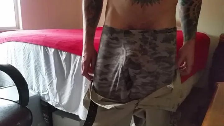 Solo Male Masturbation NICE Cumshot!