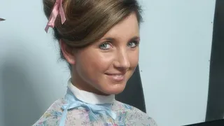 121 Flowerpower Anja, 31 min fin, updo, combvideo for download