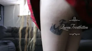 Queen Quarentine ass bouncing and shaking