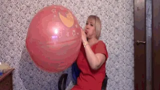 Get excited by the explosion of big and small balls