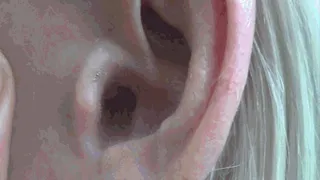 The depths of dirty ears and their cleansing.