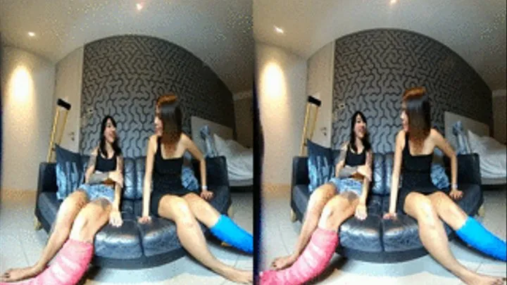 3D - VR - 2 girls with short cast leg - The girls talk thai language (SCL)