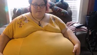 SSBBW Ass Shaking in Yellow Dress Slow-mo