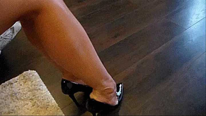 Fetish with high heels...