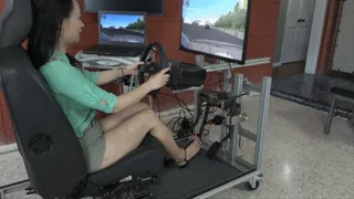 Zoe Drives a Simulated Vehicle With an Automatic Transmission