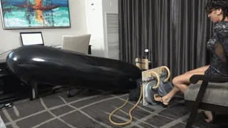 Ginger Inflates a GL500 Using a Foot Pump