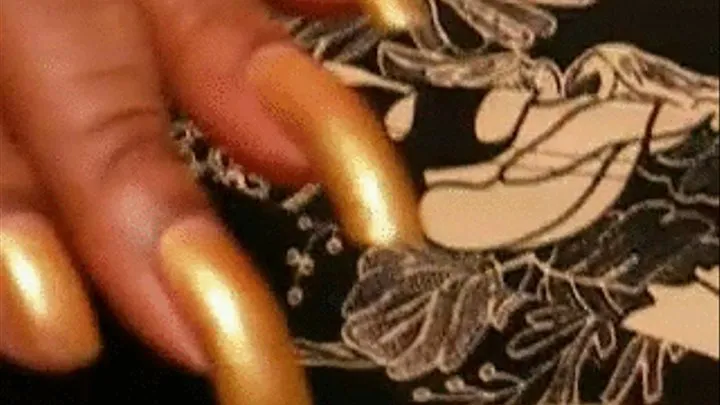 I love this woman's Finger Nails sucking them and worshiping them