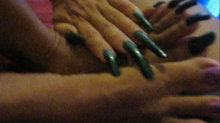 I Love how these 2" Long Green Fingernails and Toenails Scratch me up