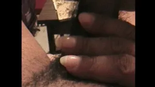 mudda makes me have thick cum when she uses her nails on me