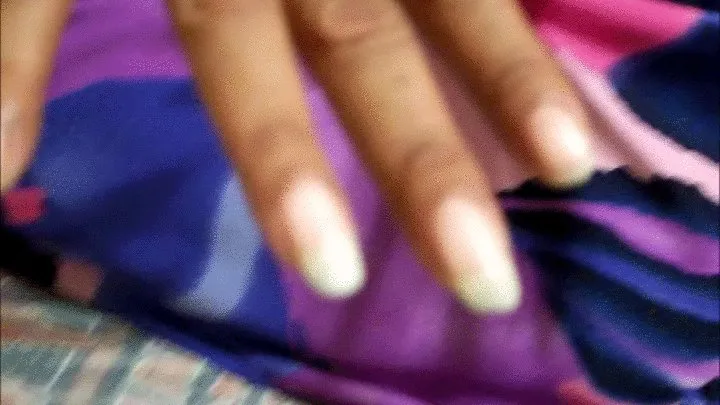 Lady Lannie Long Nails in Action Scratching and Hand Job