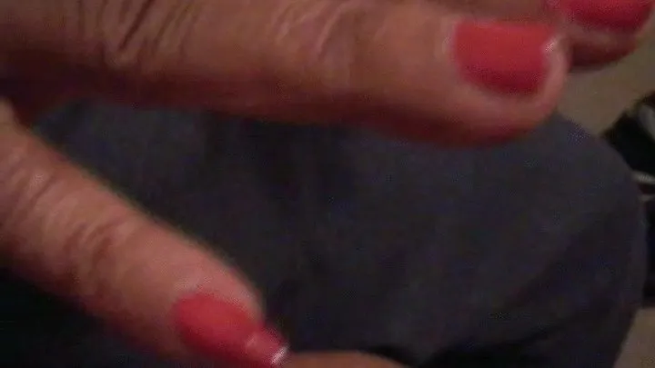 Hard Scratching by Older Woman with Long Finger Nails "Arnetta" Part 3