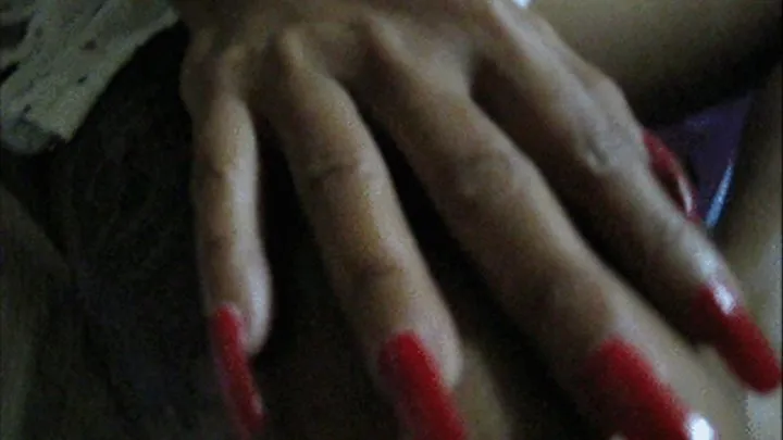 "NEW" Red Long Nails of Ms Wan filmed 28Dec