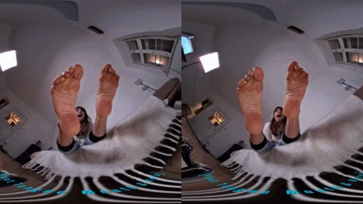 VR 180 - Under Alice's Feet Then Into Her Mouth