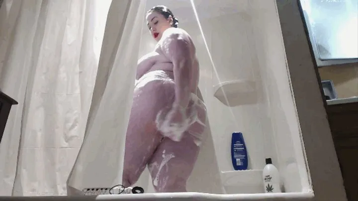 Fat Goddess Shower FUCK