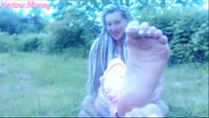 Barbie Nature Foot Worship