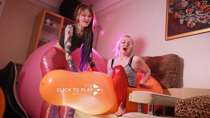 [Ava & Lilu] Sexy Sitpops on an Armchair