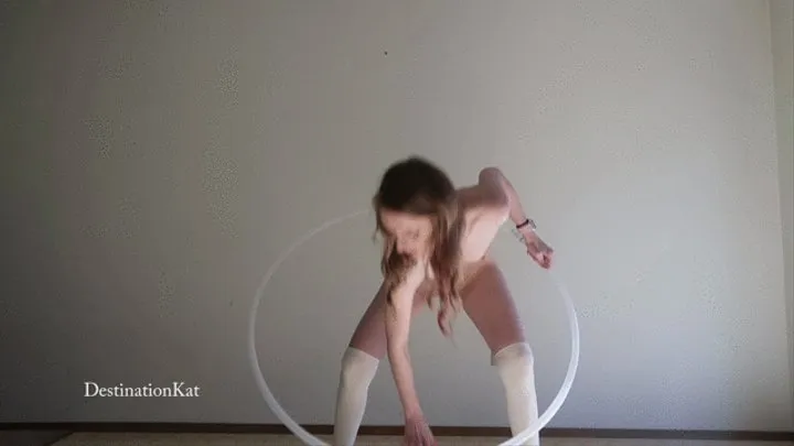 Peeing While Hooping