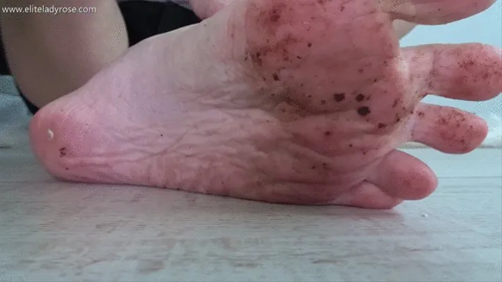 Desire for my dirty feet