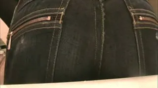 Tight Jeans Farts( )