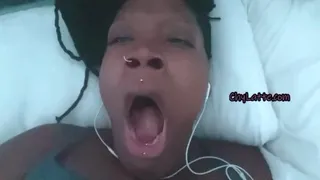 Yawning in the Early Morning - Lip Moisturizing - Mouth Fetish