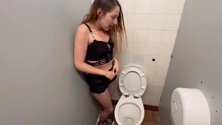 Liz Rainbow - This is not how you pee in the toilet