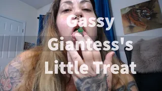 Gassy Giantess's Little Treat