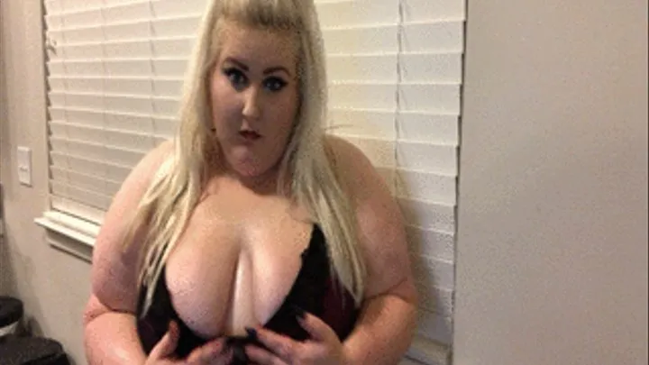 BBW BOOBIE BOUNCE