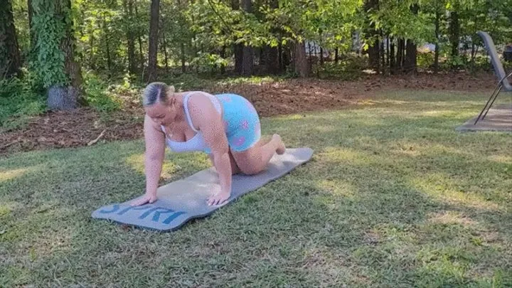 Mega ass BBW Yoga godess