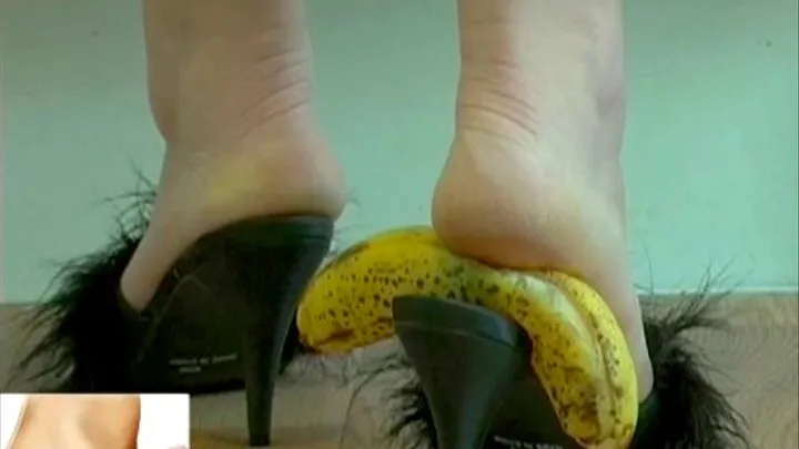 Housewife Sophia squashes and flattens a banana inside her high heel slippers