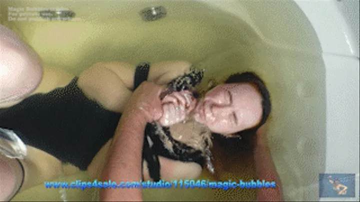 128-1 Ginger Hard learning in the bathtub part 1