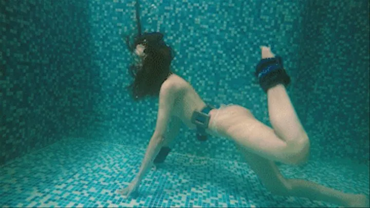 269 Bex and topless underwater warm-up