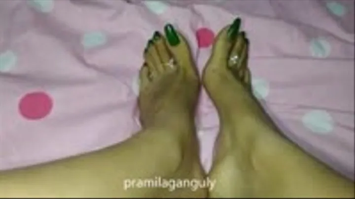 Green Long Toenails with Toerings