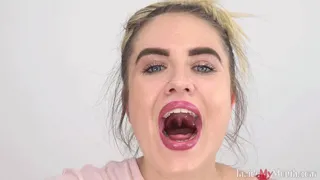 Inside My Mouth - Victoria's mouth tour