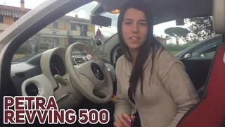 Petra revving 500