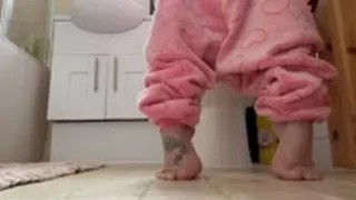 Mistress Nasy' Pajama Pee Farts and Toes!